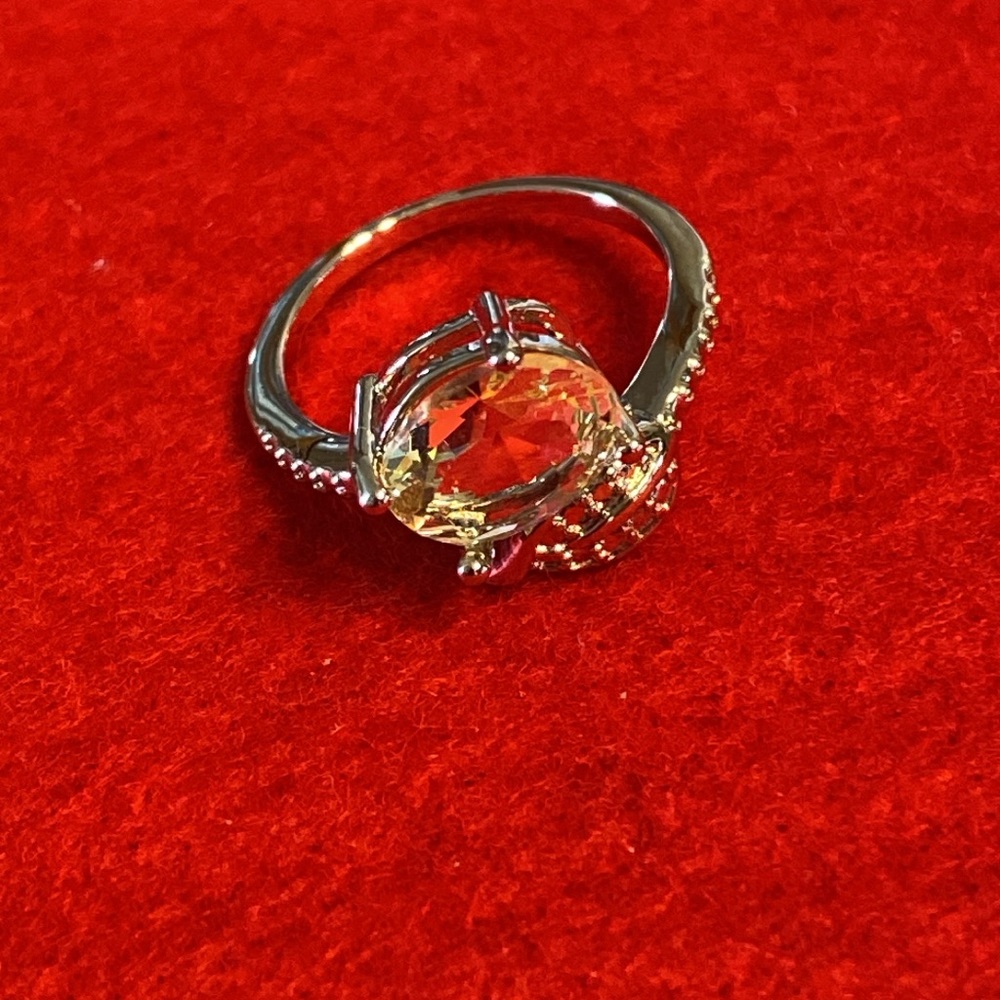 Yellow Stone and Silver Tone Setting Ring Size 6 New - Picture 10 of 14